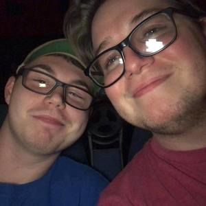 Meet your Posher, Gavin